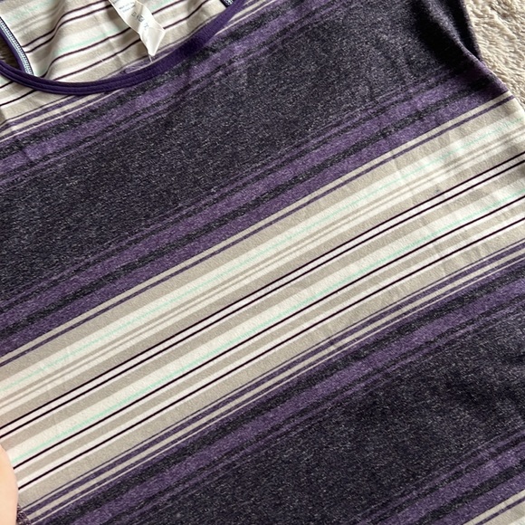 Lululemon Striped Athletic Tank Size 8 - Picture 5 of 5